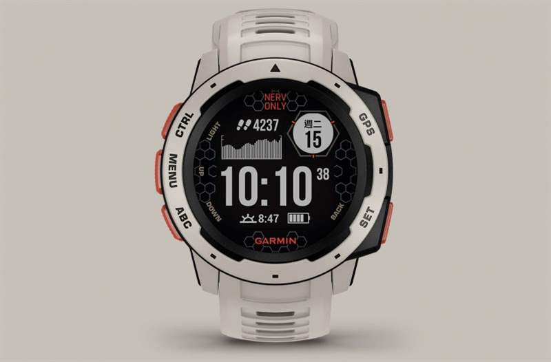 Instinct Evangelion限定版作為聯(lián)乘智能手表，以EVA初號(hào)機(jī)、貳號(hào)機(jī)和NERV主色夠曬搶眼，我