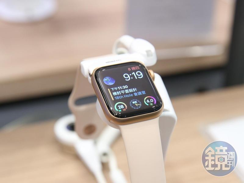 撿蘋果手表竟要求解鎖失主現(xiàn)身：可以送她但要警方國賠