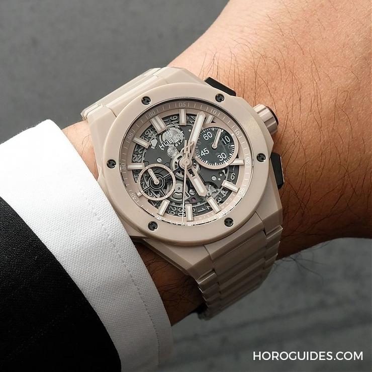 HUBLOT - 穿出正裝清爽感HUBLOT Big Bang Integrated彩色陶瓷鏈帶計時碼表