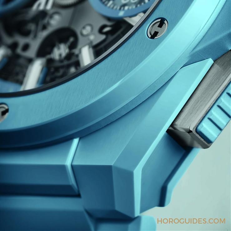 HUBLOT - 穿出正裝清爽感HUBLOT Big Bang Integrated彩色陶瓷鏈帶計時碼表
