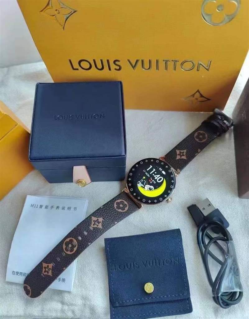 站西復(fù)刻表會出現(xiàn)一眼假嗎,復(fù)刻表能去專柜對比嗎