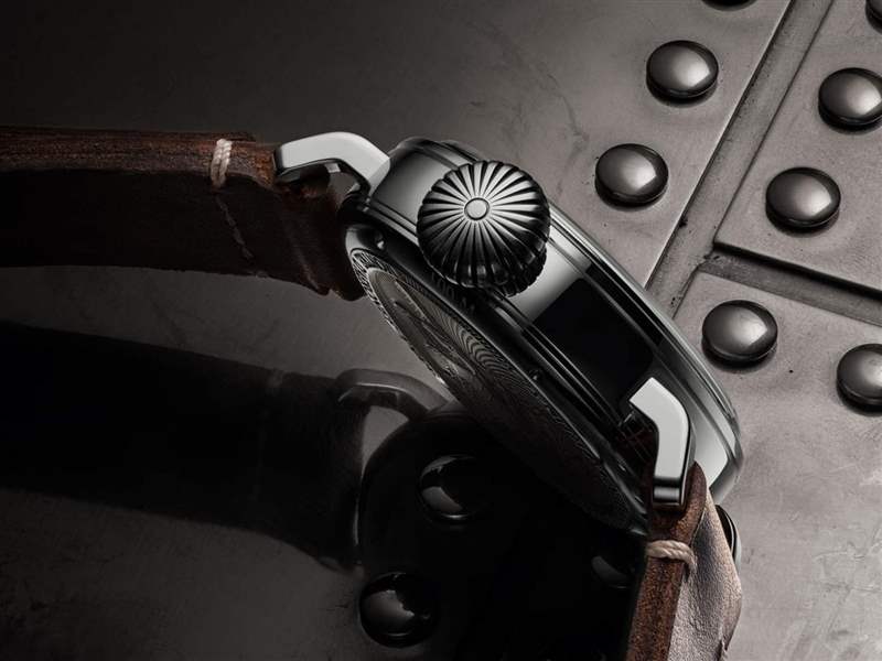 真力時飛行員系列type20航空概念手表-飛機(jī)外皮表盤設(shè)計(jì)