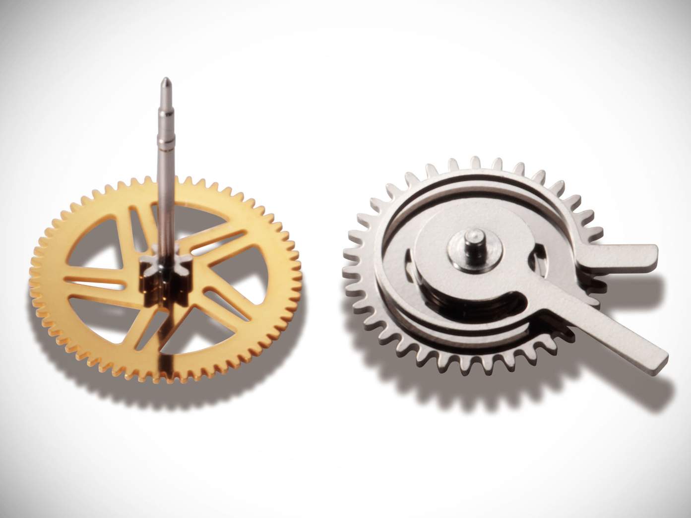 西鐵城限量版石英腕表0100時差每年精確到±1秒！