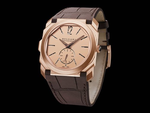 寶格麗Oct Finissimo超薄三問腕表玫瑰金材質