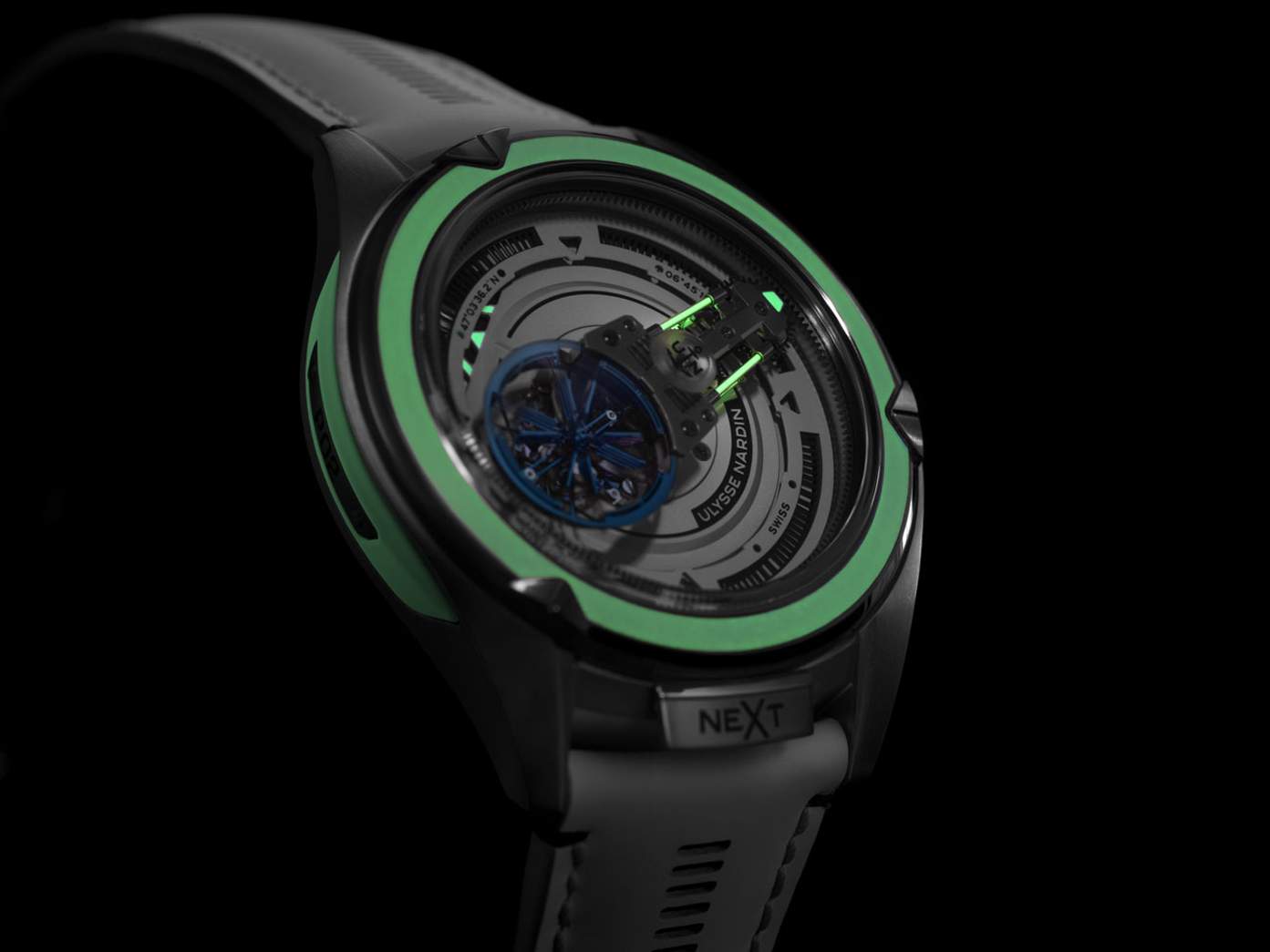 雅典表將其Freak提升至NeXt級(jí)別-硅振蕩器新概念表