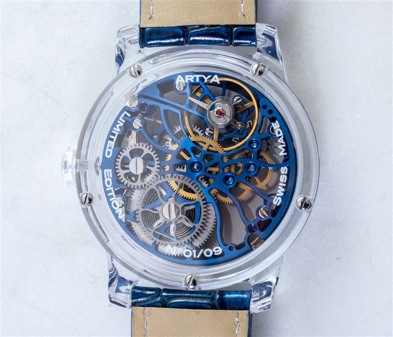 動(dòng)手操作：Artya Wave 水晶藍(lán)寶石表殼手表