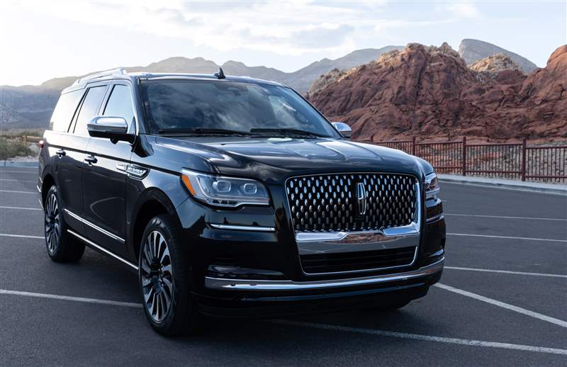 2022 年拉斯維加斯高級定制時裝秀：美國手表零售商的心情