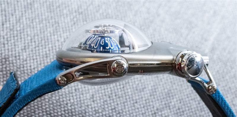 動(dòng)手操作：MB&F HM10 'Bulldog' 手表