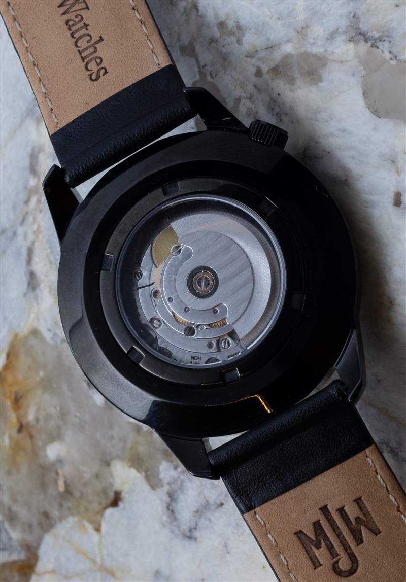 動手實踐：瓊斯先生觀看黃金時段慶祝英國花園