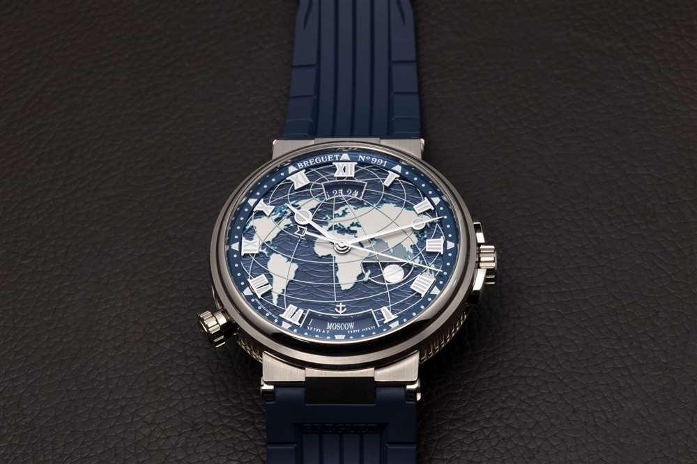 寶璣Marine Hora Mundi腕表讓您在眨眼之間從一個時區到另一個時區