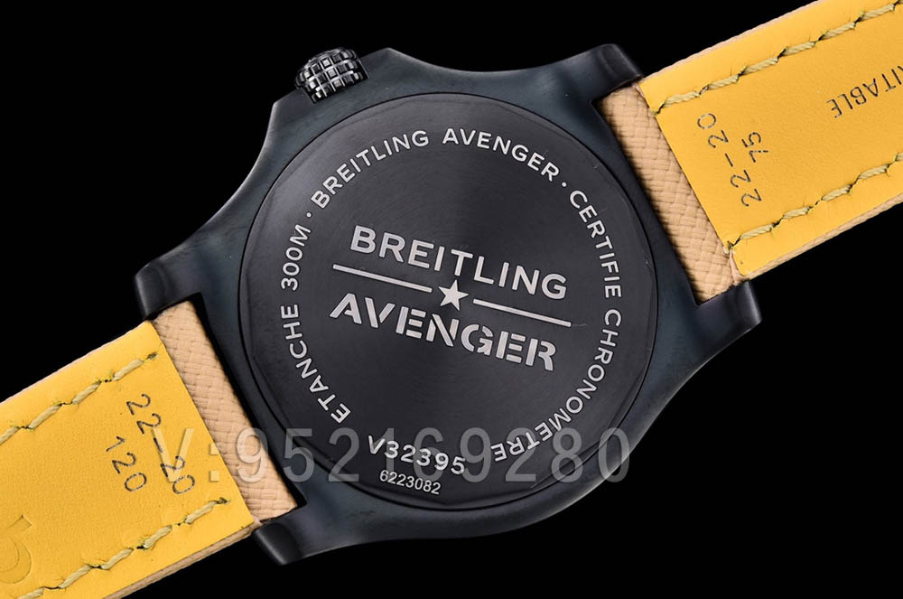 GF廠百年靈GMT雙時區夜間任務版45毫米復仇者評測