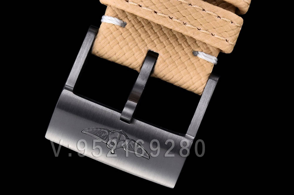 GF廠百年靈GMT雙時區夜間任務版45毫米復仇者評測