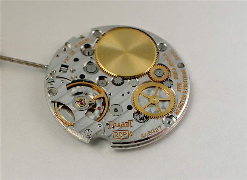 伯爵 20P，基礎機芯 Jean Lassale 口徑 1200。