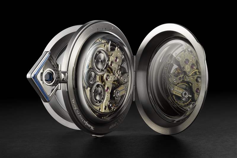 La Rose Carrée 懷表，表蓋打開，顯示機芯