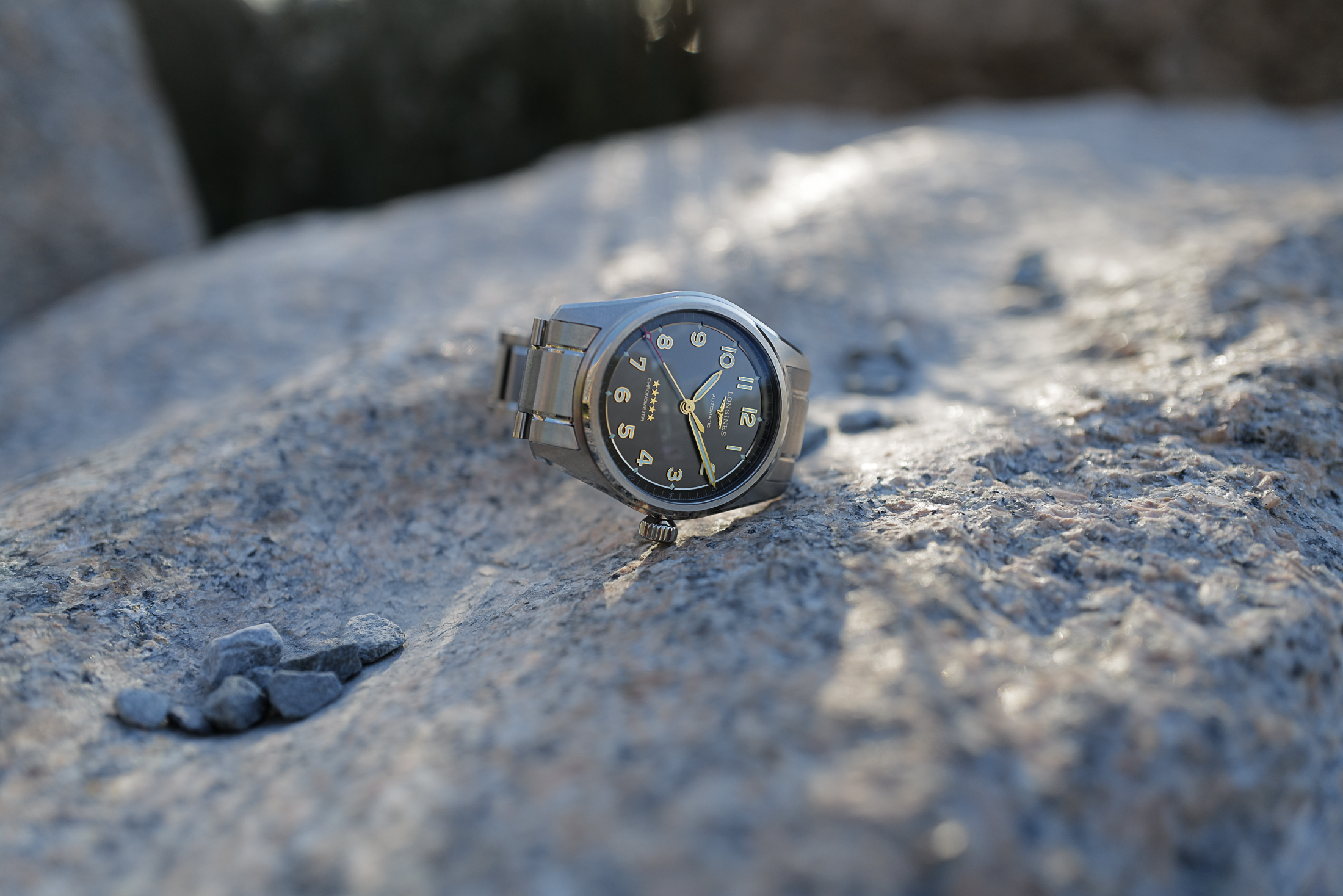 動(dòng)手實(shí)踐新款浪琴表Spirit Titanium實(shí)際上很受歡迎