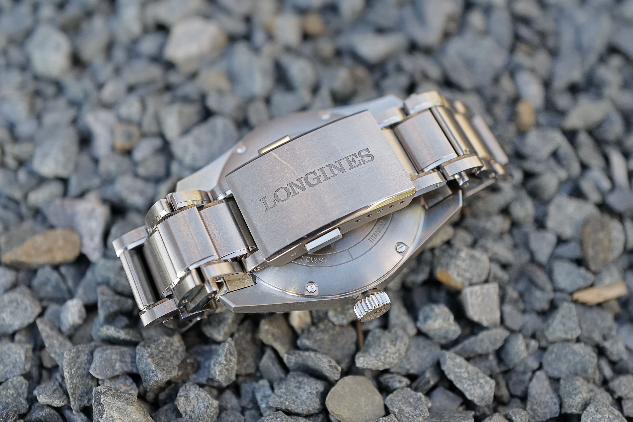 動(dòng)手實(shí)踐新款浪琴表Spirit Titanium實(shí)際上很受歡迎