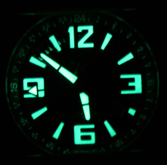 胭脂戰(zhàn)士紅細胞手表 1