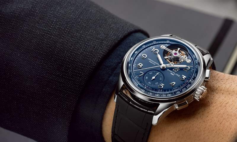 提升收藏高度的內行選擇：百年靈Premier B21陀飛輪計時碼表