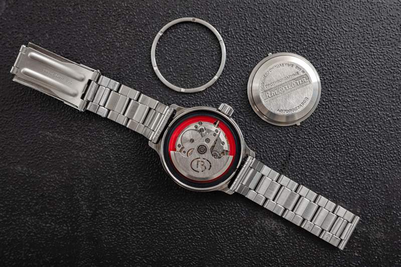 親身體驗(yàn)Vostok Amphibia“Scuba Dude”編號420380