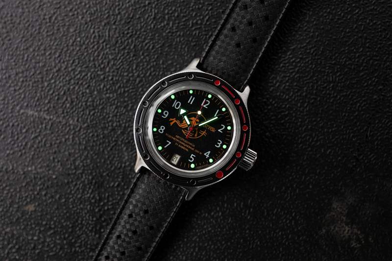 親身體驗(yàn)Vostok Amphibia“Scuba Dude”編號420380