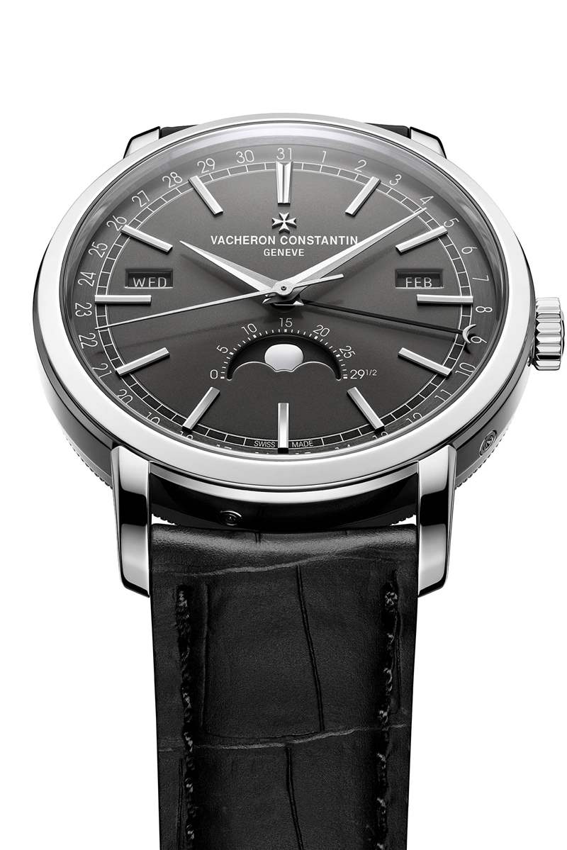 江詩丹頓 Traditionnelle Complete Calendar 白金，斜視圖顯示表盤，表殼側面的日期指示校正器