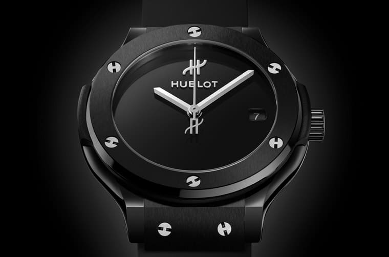 宇舶經(jīng)典融合原創(chuàng)手表再度推出鈦金、陶瓷與黃金款式這次表徑尺寸從大到小一次滿足