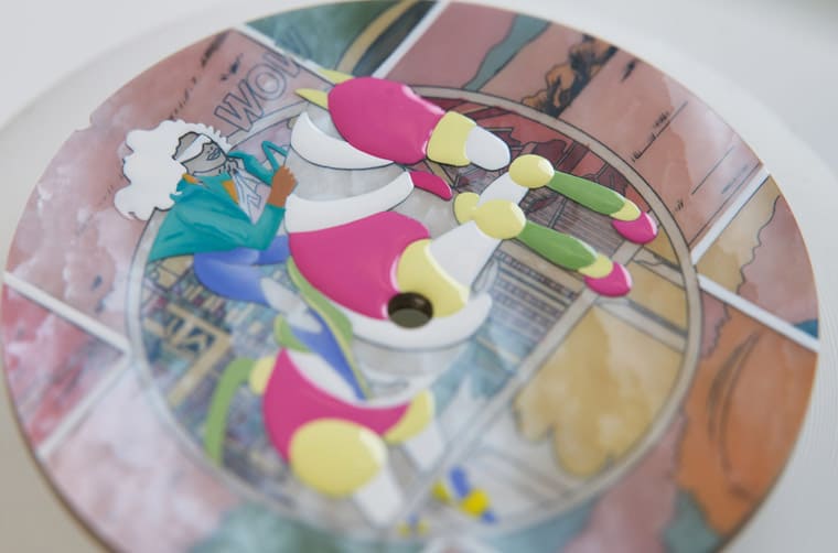 愛馬仕Arceau限量表于珍珠母貝面盤微繪畫上漫畫風格絲巾圖案