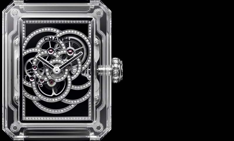 冰霜感藍(lán)寶石水晶、類絲絨感高抗磨陶瓷！ CHANEL祭出兩大高硬度材質(zhì)的全新可能性