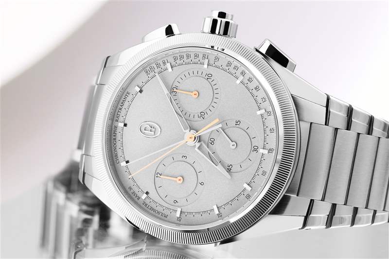 推出帕瑪強(qiáng)尼全新Tonda PF系列是令人激動(dòng)不已的開始