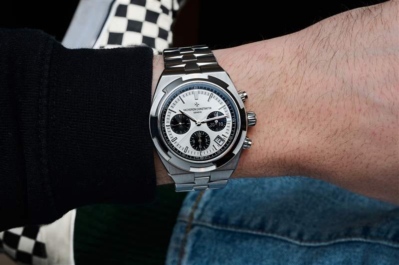 手腕上的江詩丹頓縱橫四海計時碼表