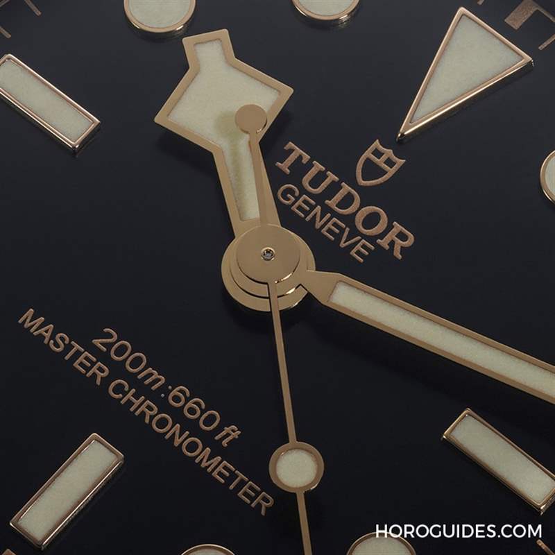 TUDOR - 是否有Jubilee鏈帶的表迷？ 帝舵TUDOR Black Bay酒紅圈搭配五節(jié)鏈帶，升級(jí)METAS認(rèn)證