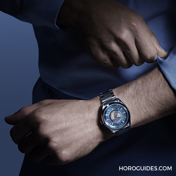 OMEGA - OMEGA海馬系列75周年，夏日藍(lán)面11員全新報(bào)到！ 色調(diào)深淺絕妙對(duì)應(yīng)防水深度