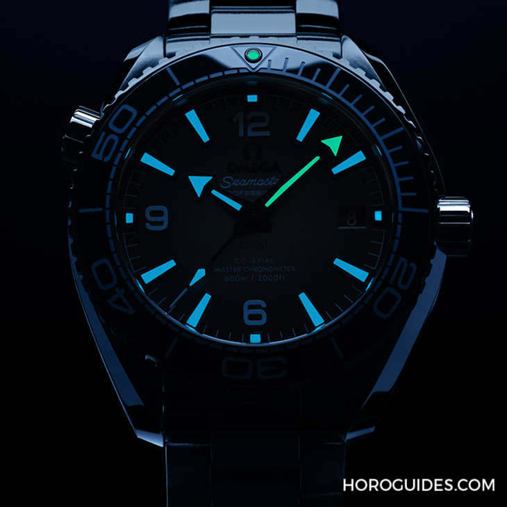 OMEGA - OMEGA海馬系列75周年，夏日藍(lán)面11員全新報(bào)到！ 色調(diào)深淺絕妙對(duì)應(yīng)防水深度