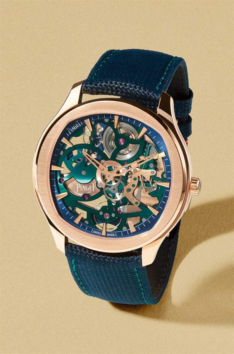伯爵Polo鏤空表第一次呈現藍、綠、玫瑰金三色組合向知名藝術家致敬