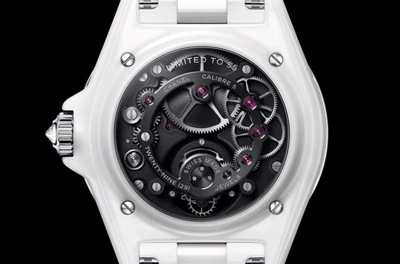[2023夢(mèng)幻表賞析]香奈兒J12鉆石陀飛輪備受收藏家青睞三大亮點(diǎn)