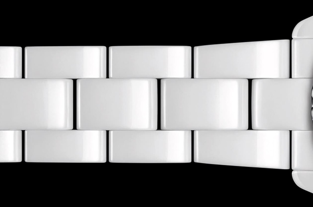 [2023夢(mèng)幻表賞析]香奈兒J12鉆石陀飛輪備受收藏家青睞三大亮點(diǎn)