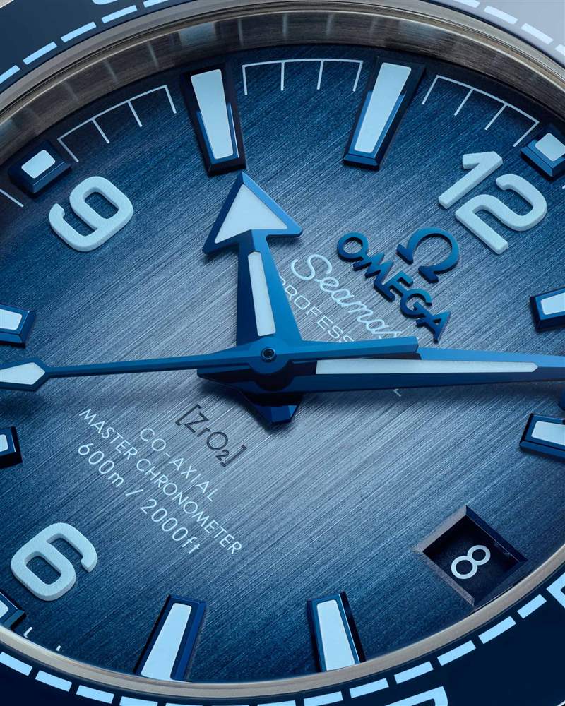 『新表』歐米茄推出8枚Seamaster 75th Anniversary Summer Blue海馬系列75周年腕表：藍色的變幻