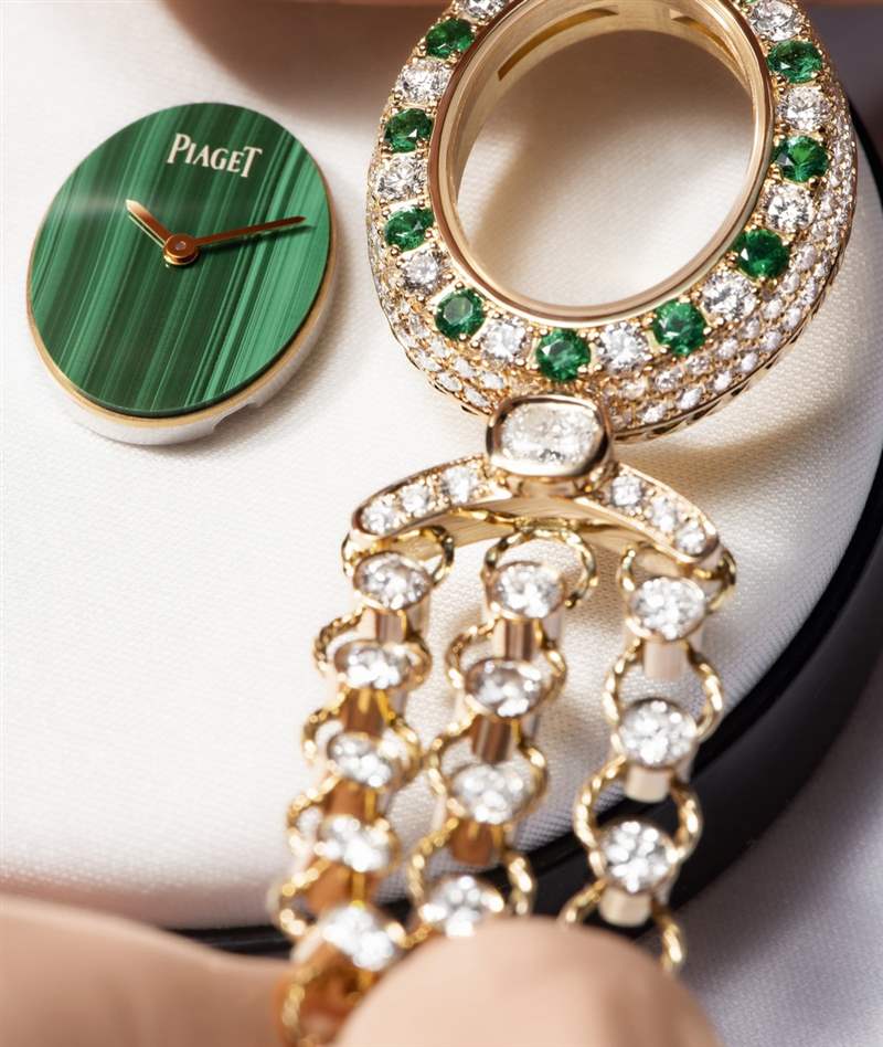 Piaget推出2枚高級珠寶手工墜飾時(shí)計(jì)：黃金工藝與寶石鑲嵌