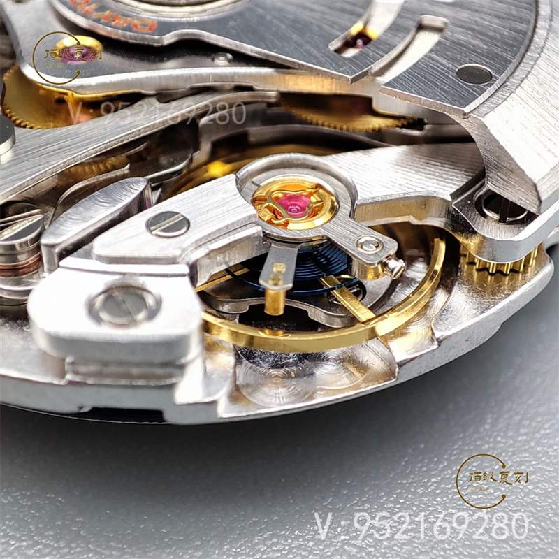 勞力士余文樂迪通拿4130機芯復刻表BT廠和C廠那個做的好