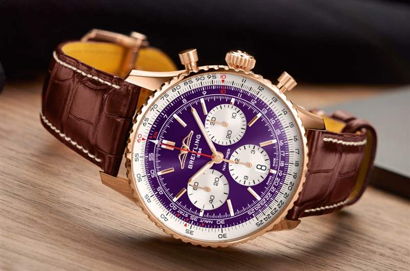 百年靈為慶祝臺(tái)北101落成二十周年特別打造超限量紫面Navitimer飛行表