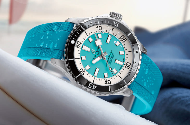 百年靈Superocean超級海洋系列新作：彩虹時標與迷彩面盤的創(chuàng)意展現(xiàn)