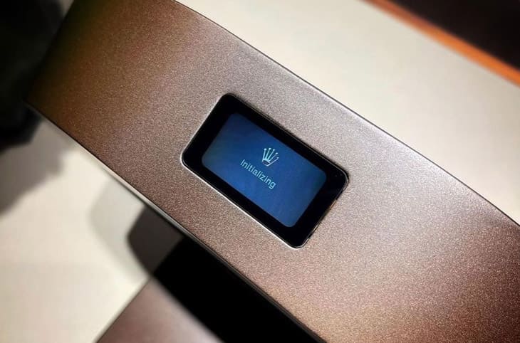 勞力士AD店引入非接觸式手腕測(cè)量工具，網(wǎng)友熱議