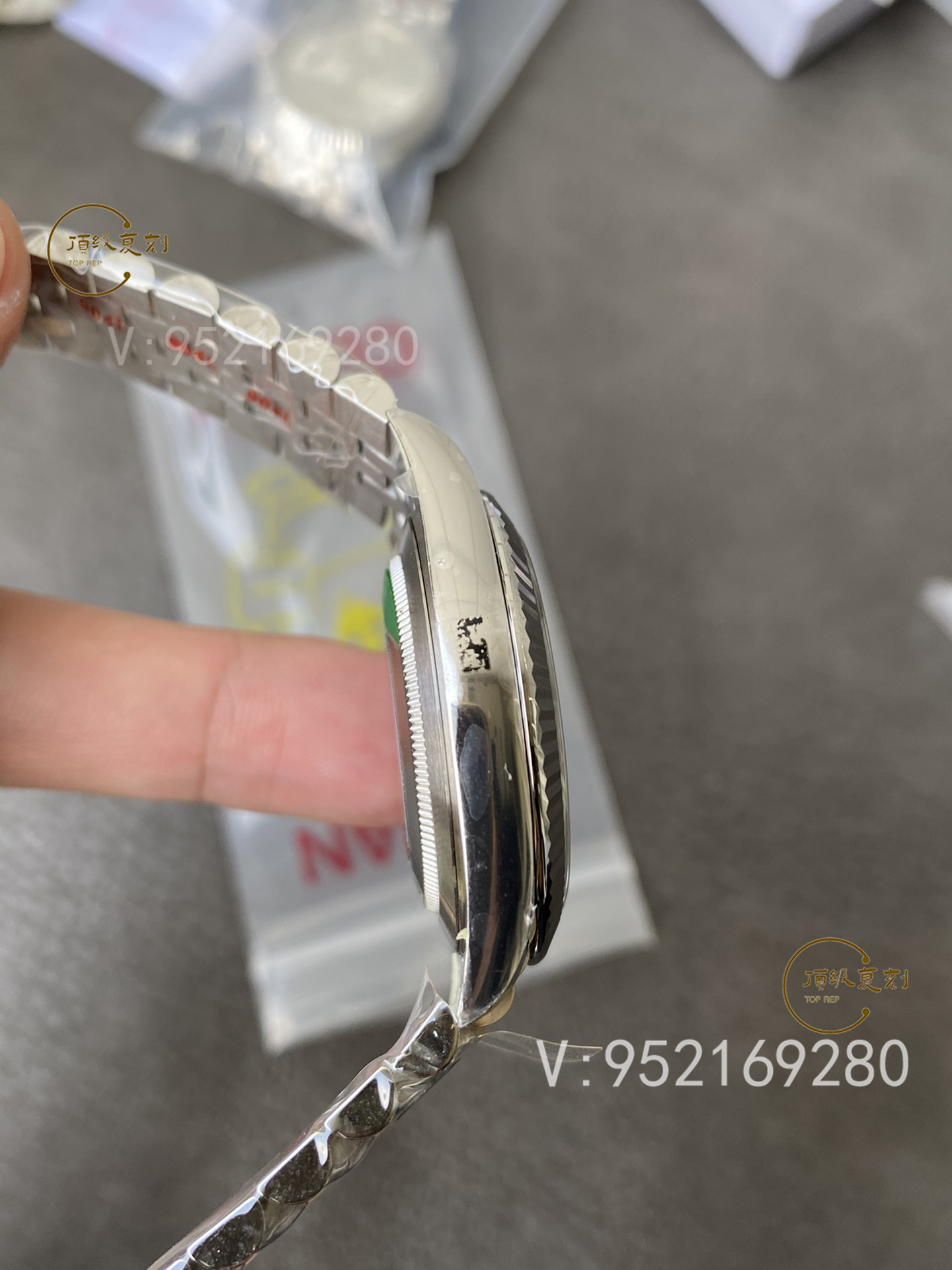 C廠Clean廠勞力士新品格紋(坑紋)盤41mm藍面日志126334腕表詳細評測