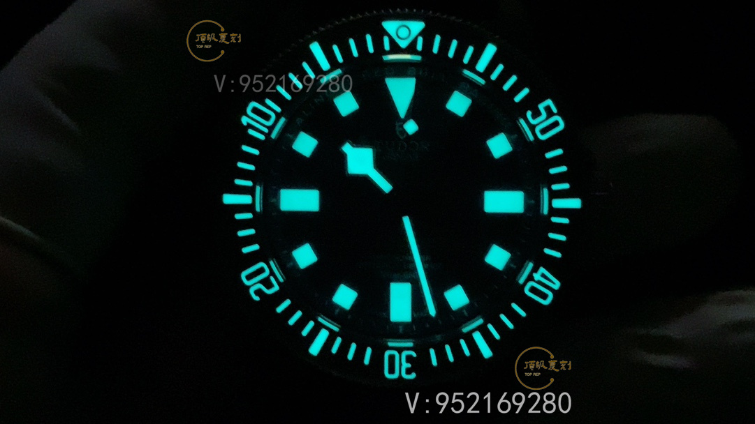 M+廠帝舵領(lǐng)潛FXD系列M25717手表做工評測