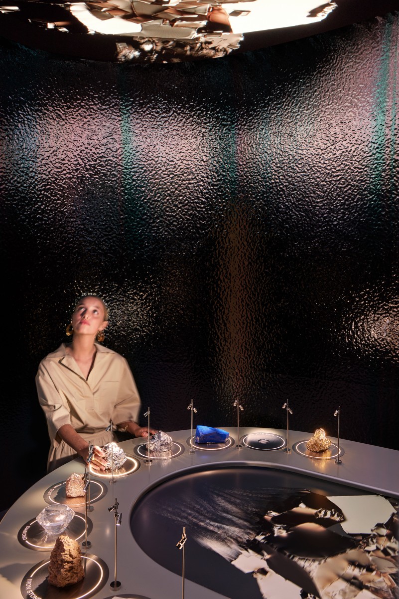 探索材質(zhì)的無限可能：愛彼在米蘭舉辦「玩轉(zhuǎn)材質(zhì)」展覽